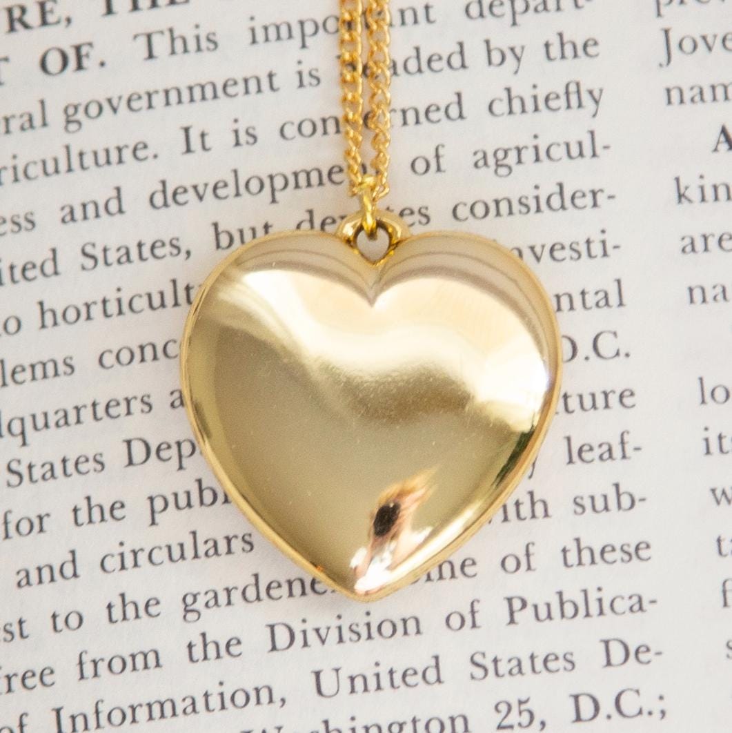 Vintage Large Puff Heart Necklace