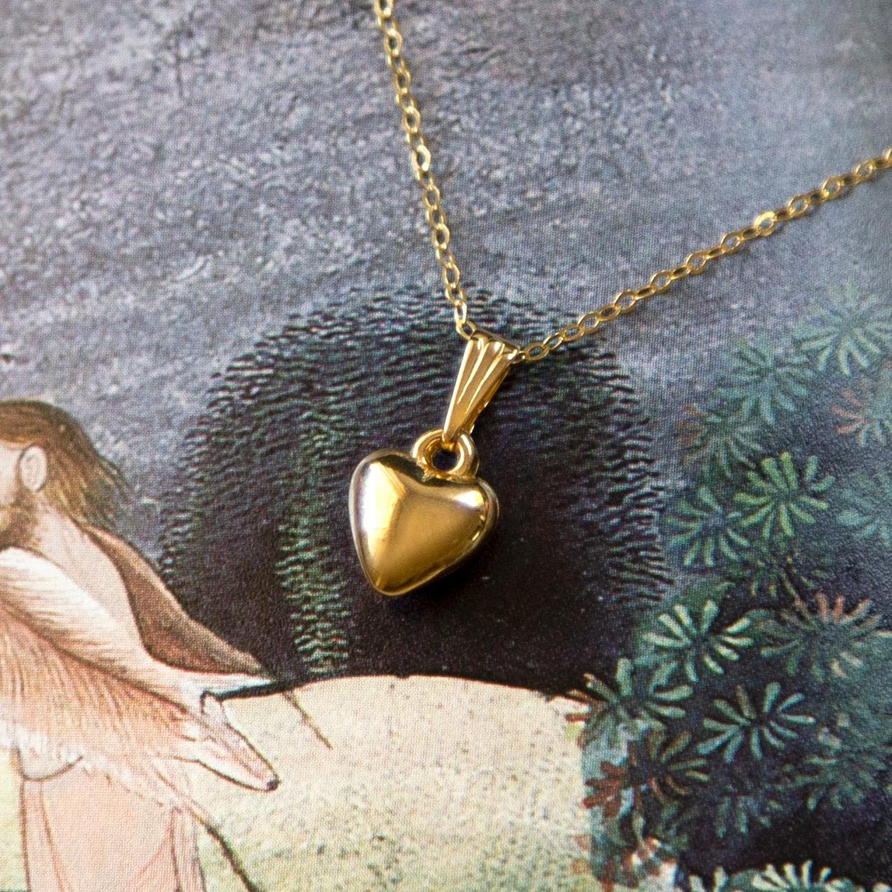 Vintage Mini Puff Heart Necklace