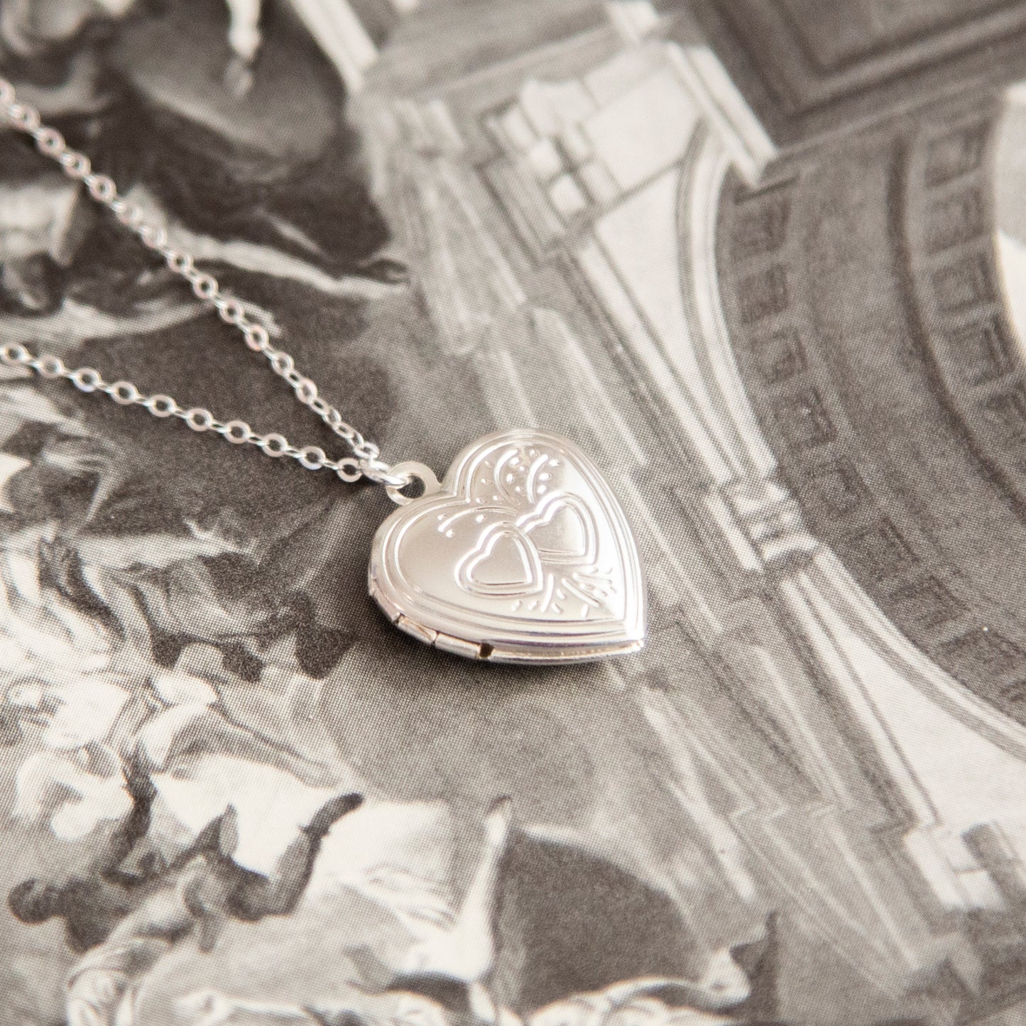 Vintage Silver Heart Locket Necklace