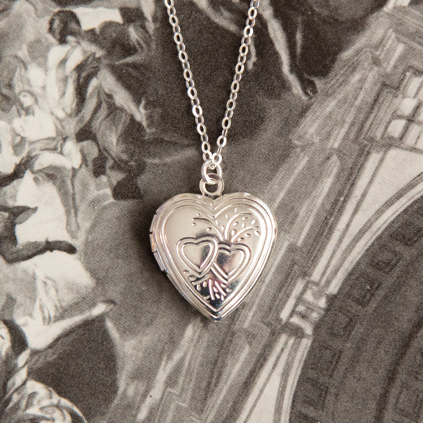 Vintage Silver Heart Locket Necklace