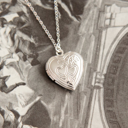 Vintage Silver Heart Locket Necklace
