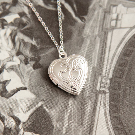 Vintage Silver Heart Locket Necklace
