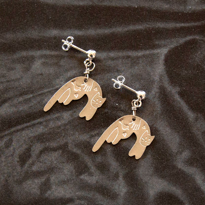 Vintage Small Cat Charm Earrings (Silver)