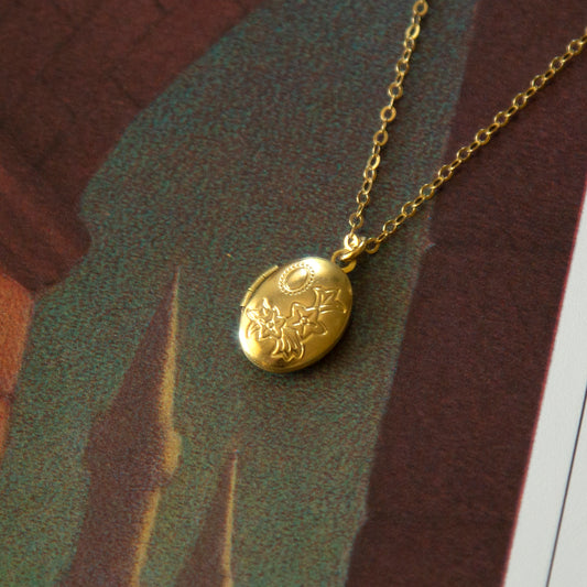 Vintage Mini Oval Locket Necklace