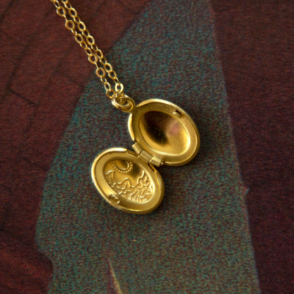 Vintage Mini Oval Locket Necklace