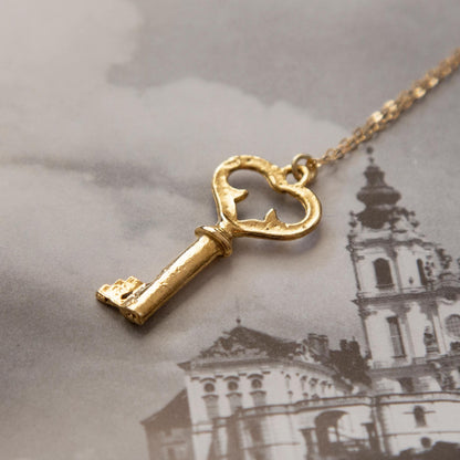 Vintage Gold Skeleton Key Necklace