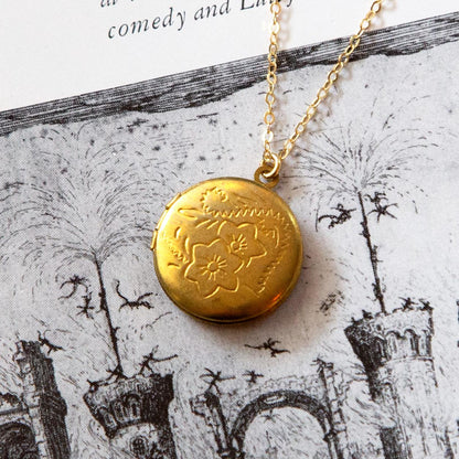 Vintage Large Round Locket Necklace